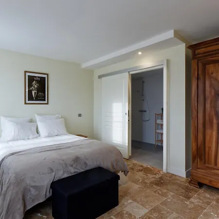 Holiday home Domaine De Brignon Saint-Macaire-du-Bois